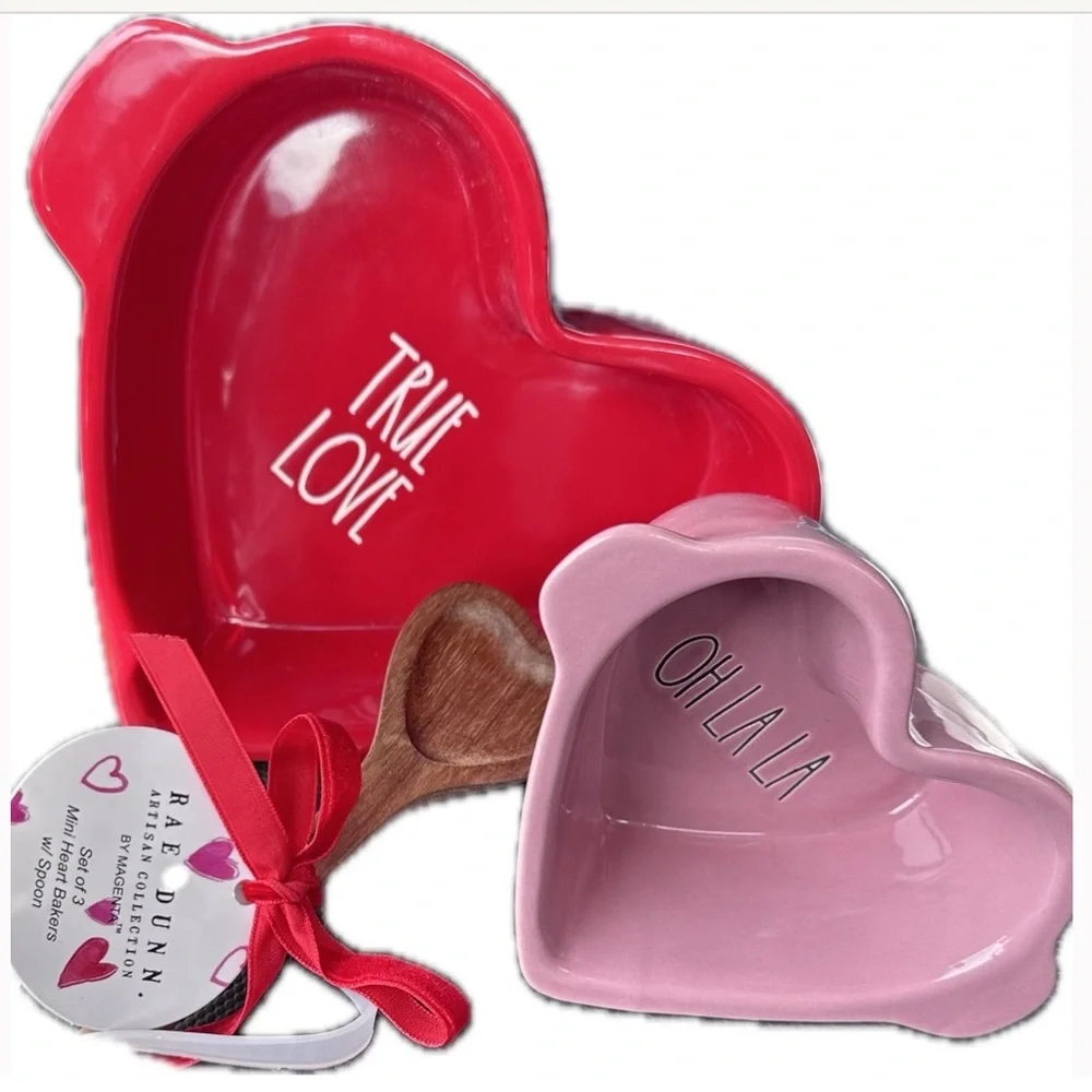 New RAE DUNN Set of Mini Heart Bakers w/ Spoon
